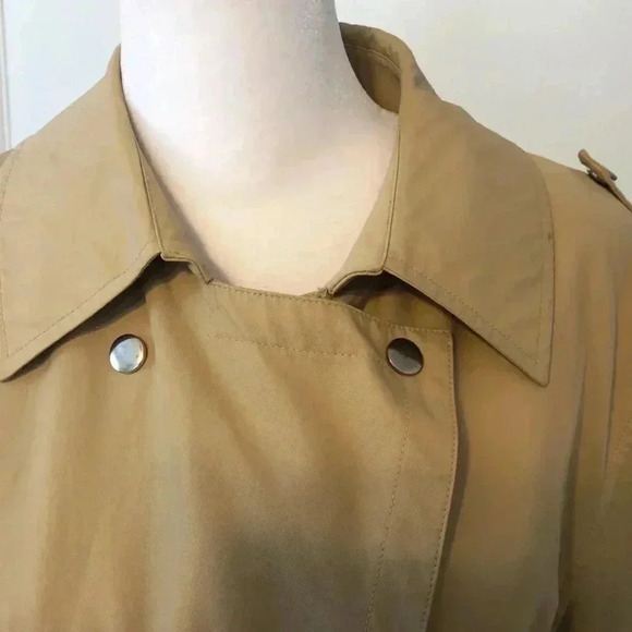 Barney’s New York tan rain coat.  Button and snap close. - Picture 2 of 11